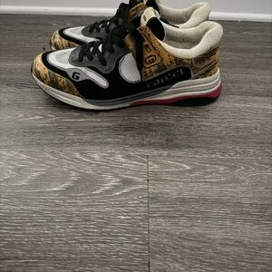 Gucci Black and Gold Men's Sneakers